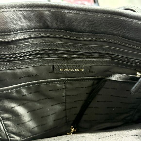 Michael Kors Women Large Extra Slim Black Jet Setter Pebbled Leather Tote Bag - Picture 2 of 7